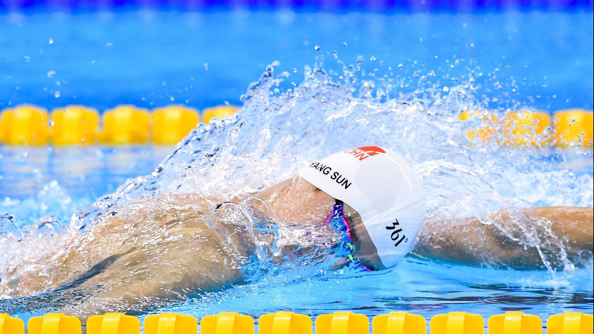 游泳名将李梦豪打破尘封十年世界纪录，1500米自由泳再创历史